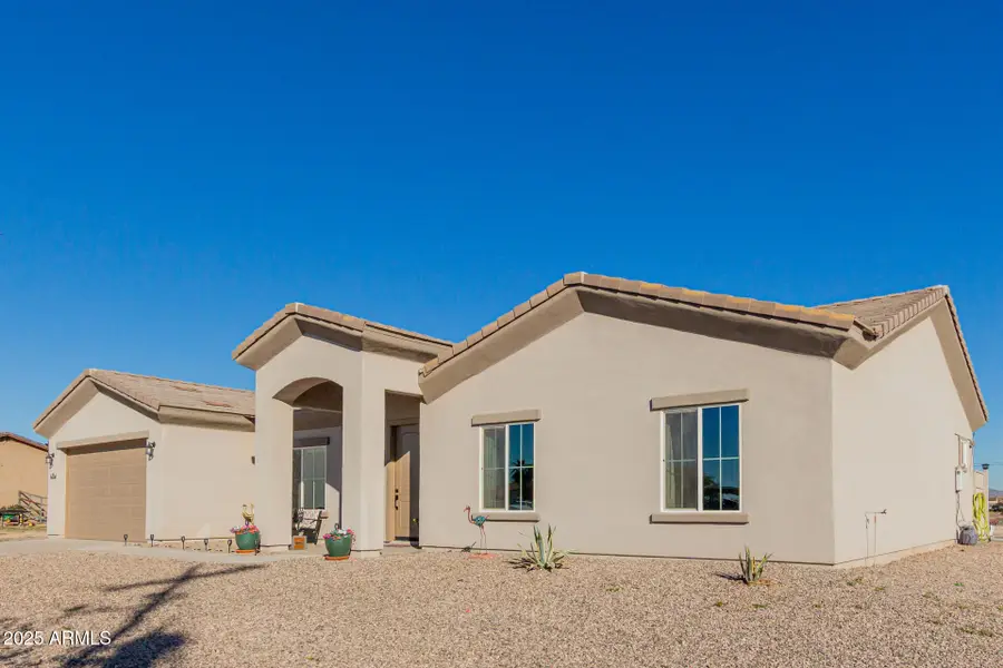 825 N 297th Drive, Buckeye, AZ 85396 - Image #2