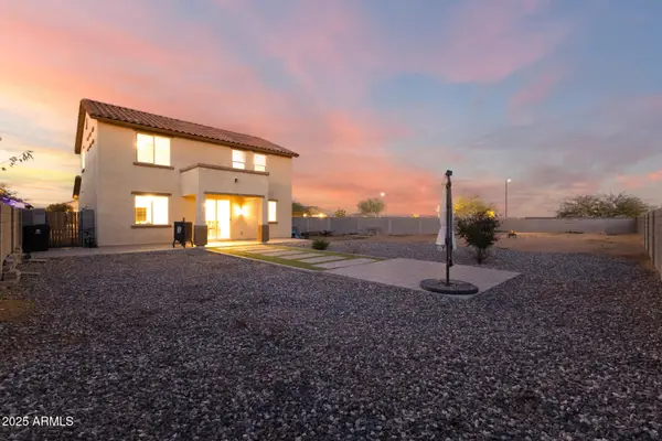 17525 W Monte Lindo Lane, Surprise, AZ 85387