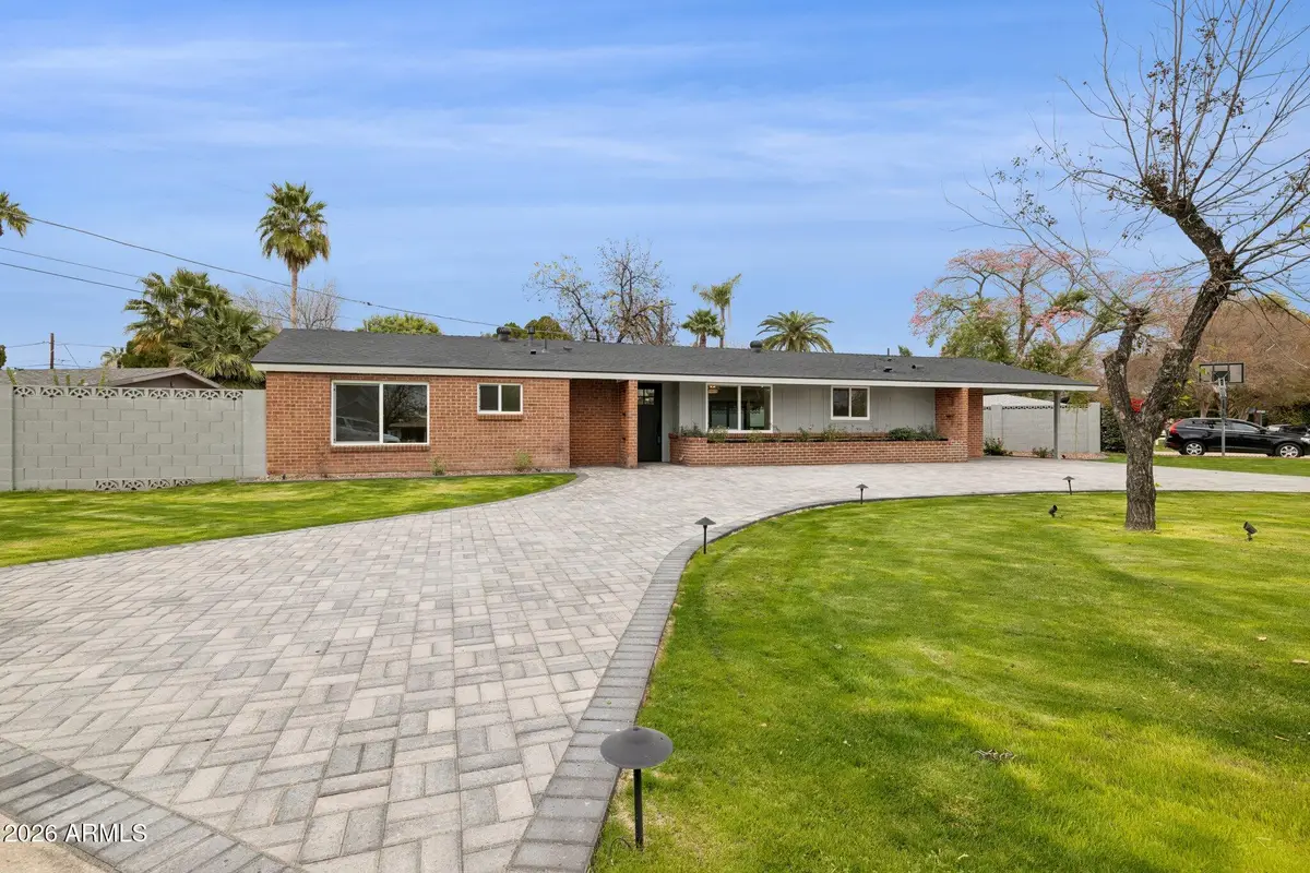 1216 W Rovey Avenue, Phoenix, AZ 85013 - Image #1