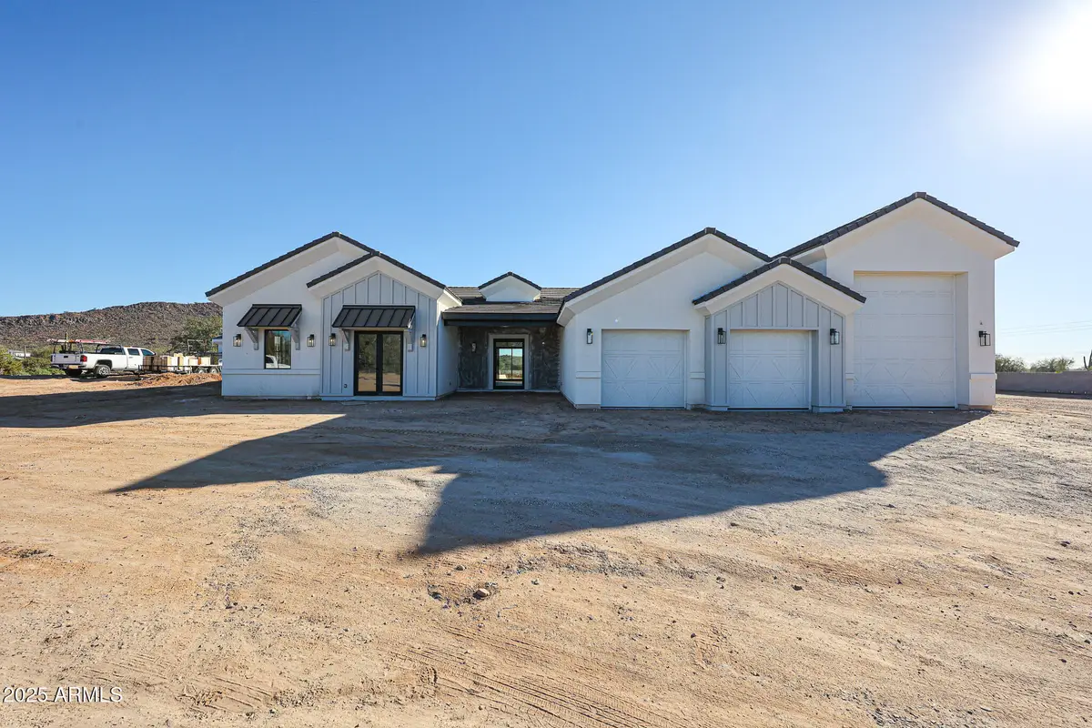 17735 W Dale Lane, Surprise, AZ 85387 - Image #1