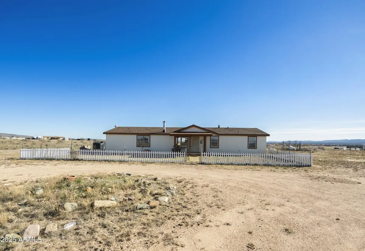 26785 N Dark Sky Drive, Paulden, AZ 86334 - Image #1