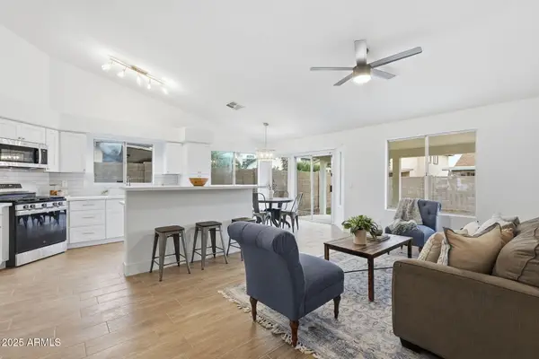 4137 W Chama Drive, Glendale, AZ 85310