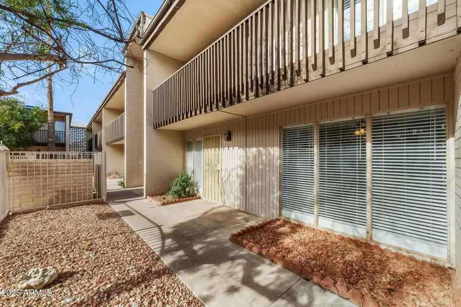 1828 W Tuckey Lane #8, Phoenix, AZ 85015 - Image #2