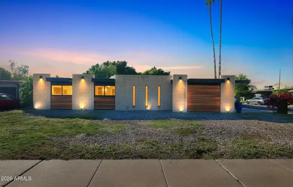 3029 W Shaw Butte Drive, Phoenix, AZ 85029