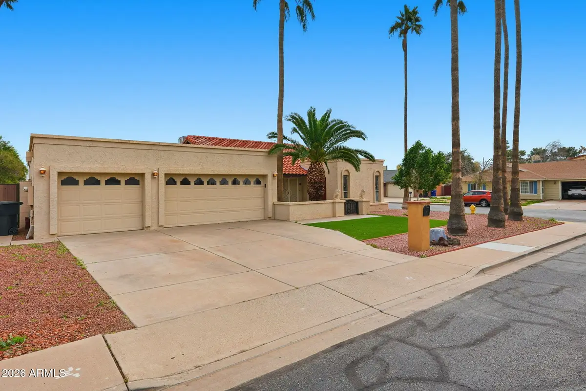 1305 N Spring Circle, Mesa, AZ 85203 - Image #1