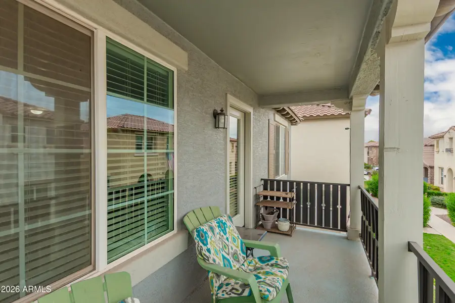 907 S Henry Lane, Gilbert, AZ 85296 - #2