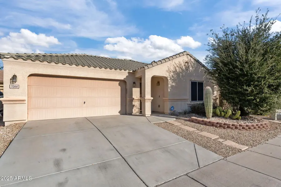 7264 W Cactus Wren Drive, Glendale, AZ 85303 - Image #2
