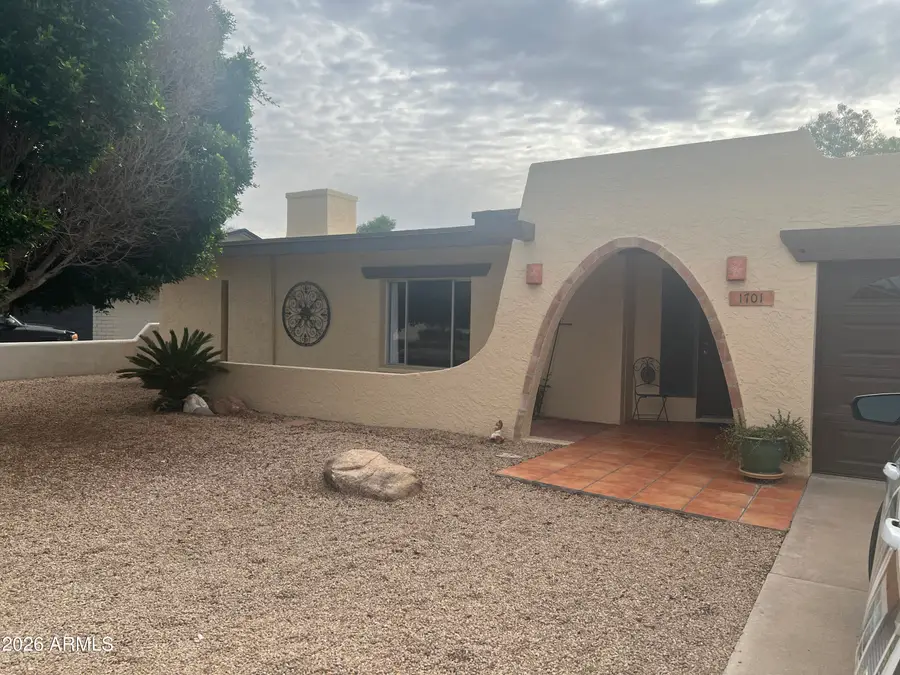 1701 E Julie Drive, Tempe, AZ 85283 - Image #2