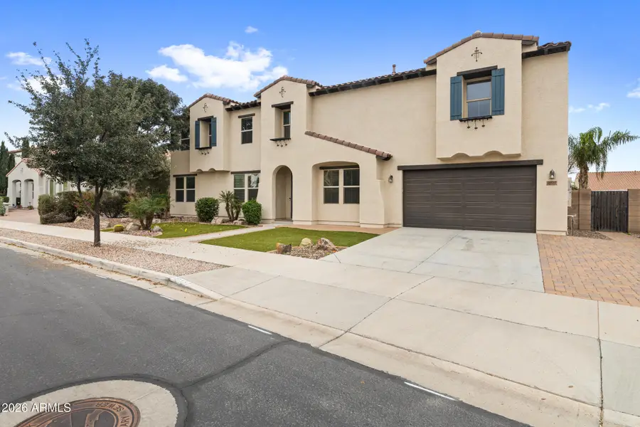 21337 E Waverly Drive, Queen Creek, AZ 85142 - Image #2