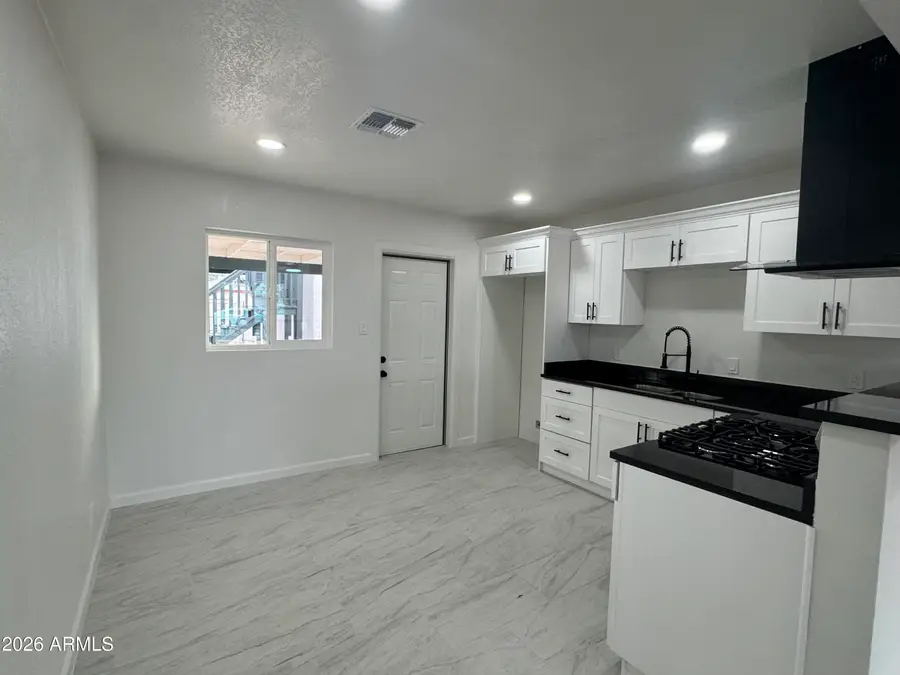 8045 N 29th Avenue, Phoenix, AZ 85051 - Image #3