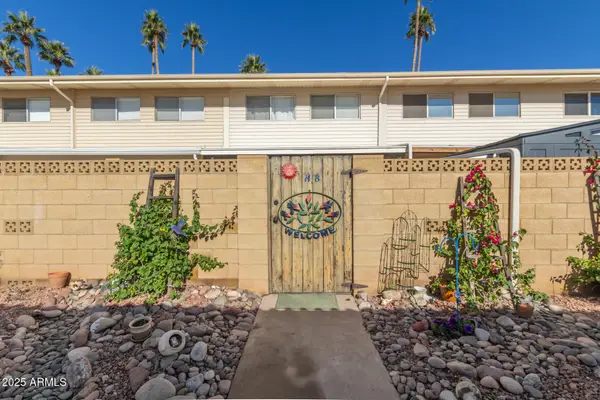 8220 E Garfield Street #M8, Scottsdale, AZ 85257