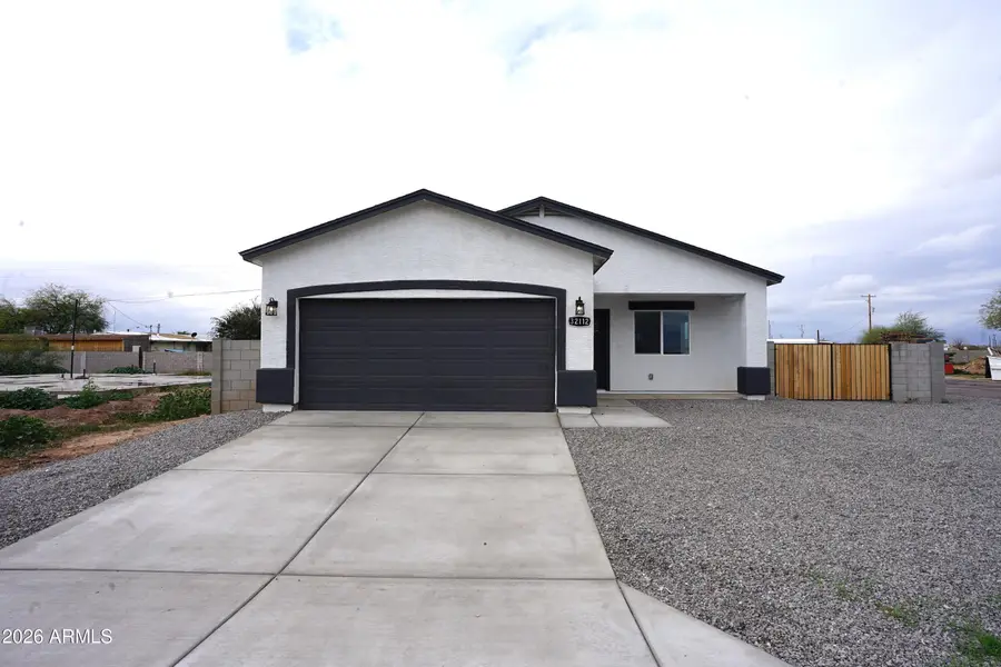 32112 W Palo Verde Street, Wittmann, AZ 85361 - Image #2