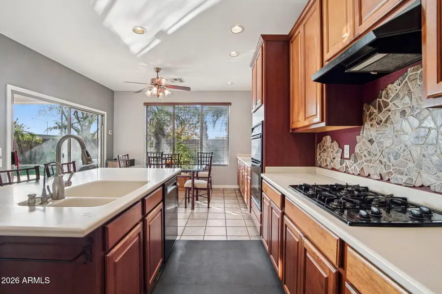 16753 W Bristol Lane, Surprise, AZ 85374 - Image #2