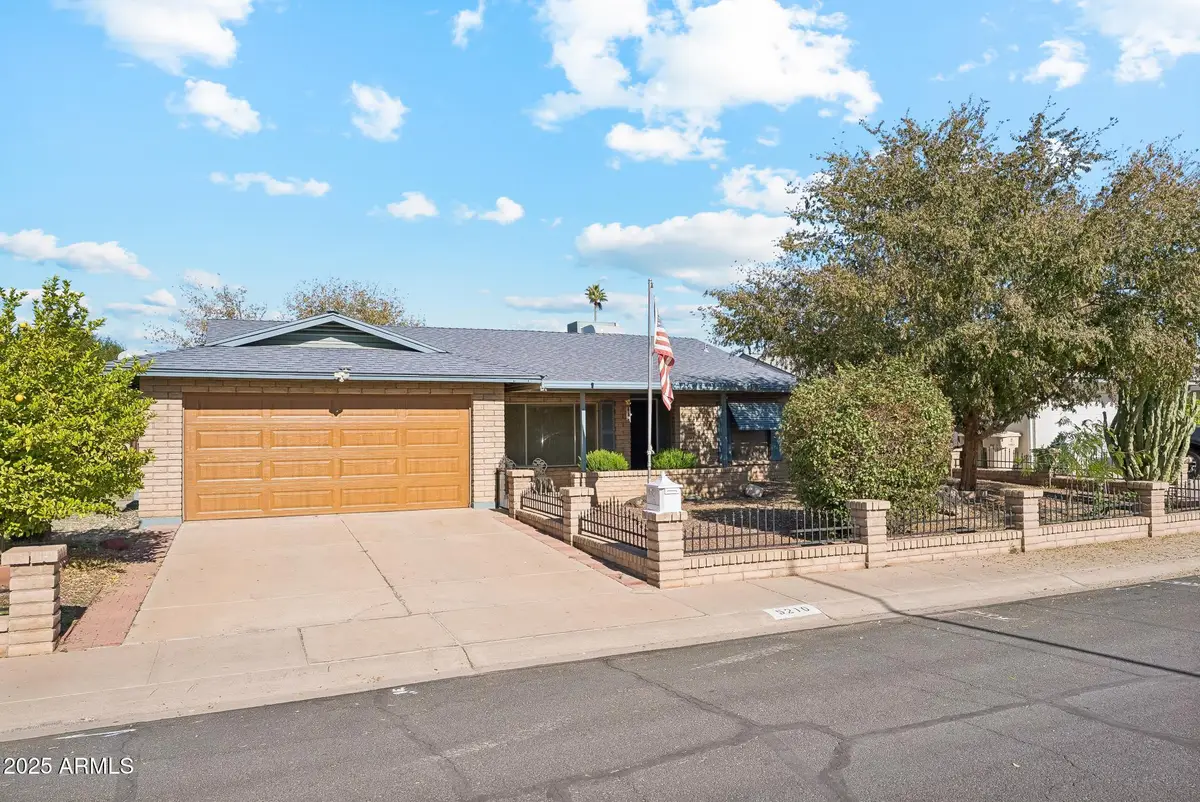 5210 W Ironwood Drive, Glendale, AZ 85302 - Image #1