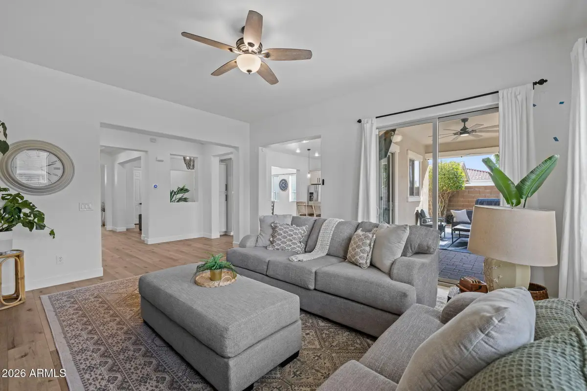 10614 E Lincoln Avenue, Mesa, AZ 85212 - Image #1