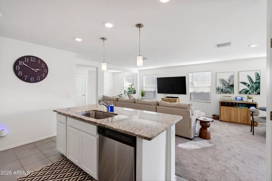 5904 S 23rd Dr Drive, Phoenix, AZ 85041 - Image #2