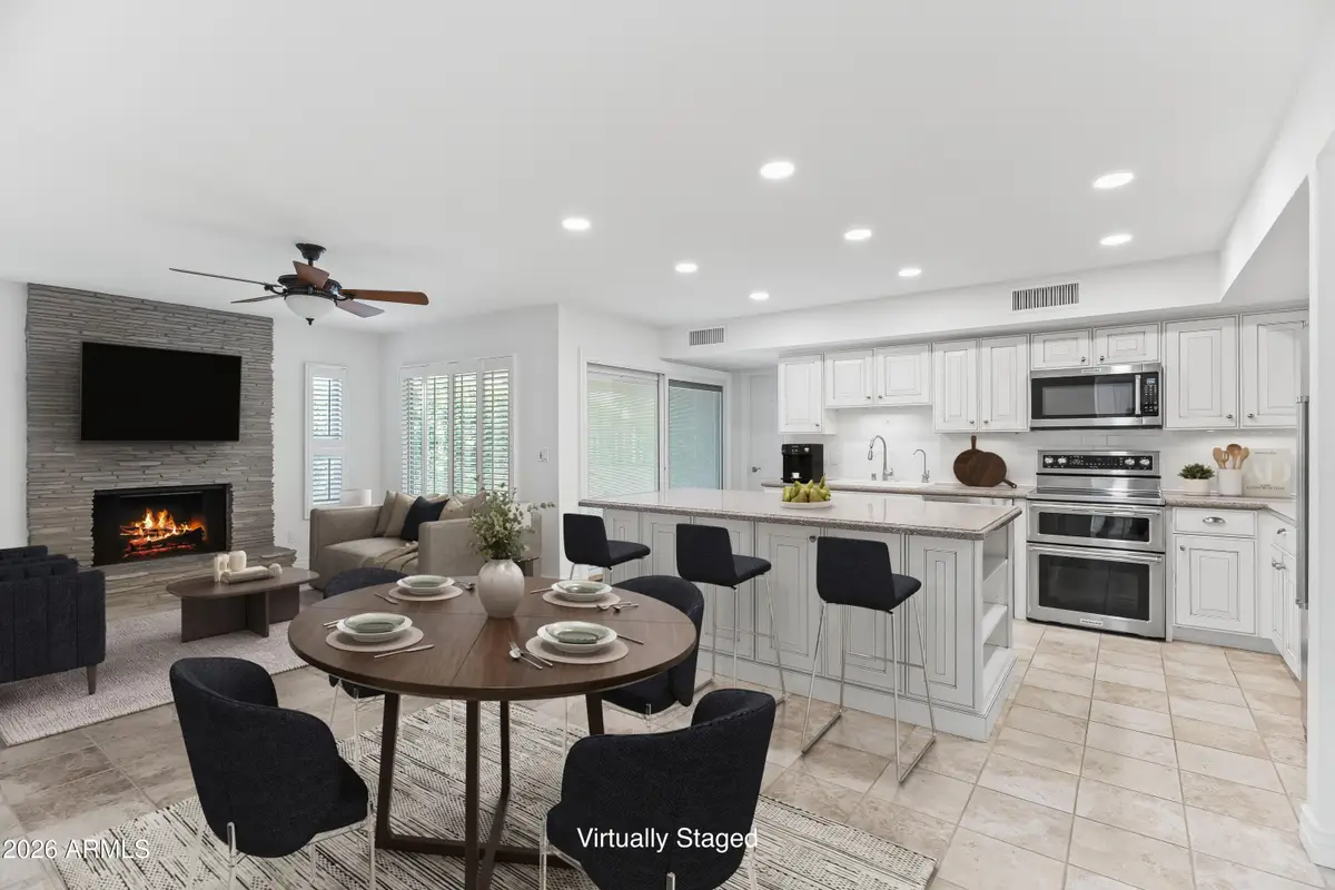 8084 E Del Laton Drive, Scottsdale, AZ 85258 - Image #1