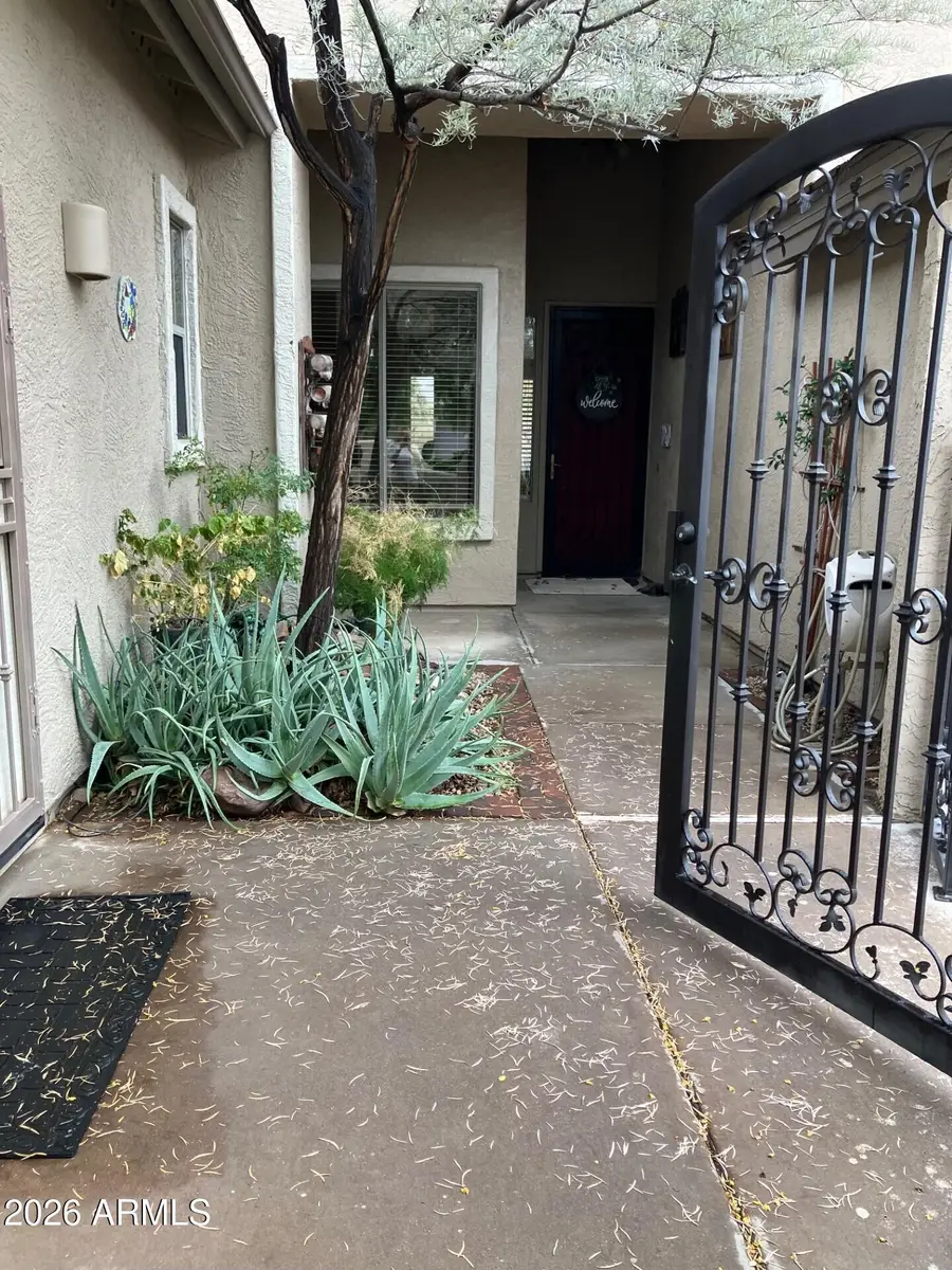 7144 E Cuernavaco Way, Gold Canyon, AZ 85118 - Image #2