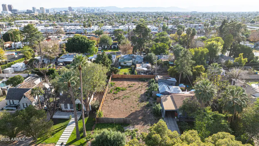 931 W Heatherbrae Drive #10, Phoenix, AZ 85013 - Image #3