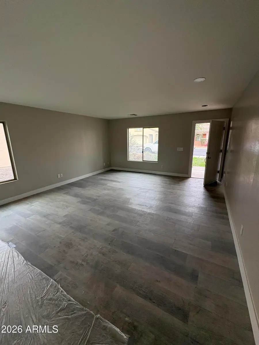 951 W Elizabeth Way, Coolidge, AZ 85128 - Image #2