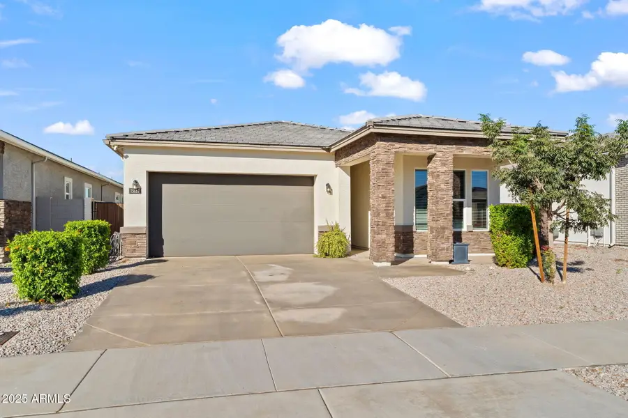 15662 W Smoketree Drive, Surprise, AZ 85387 - Image #2
