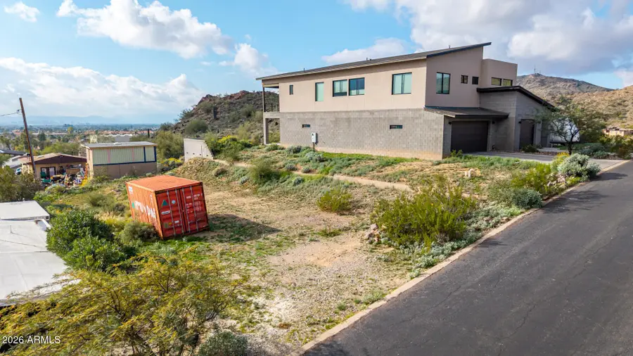 1409 E Sunnyside Drive #9, Phoenix, AZ 85020 - #2