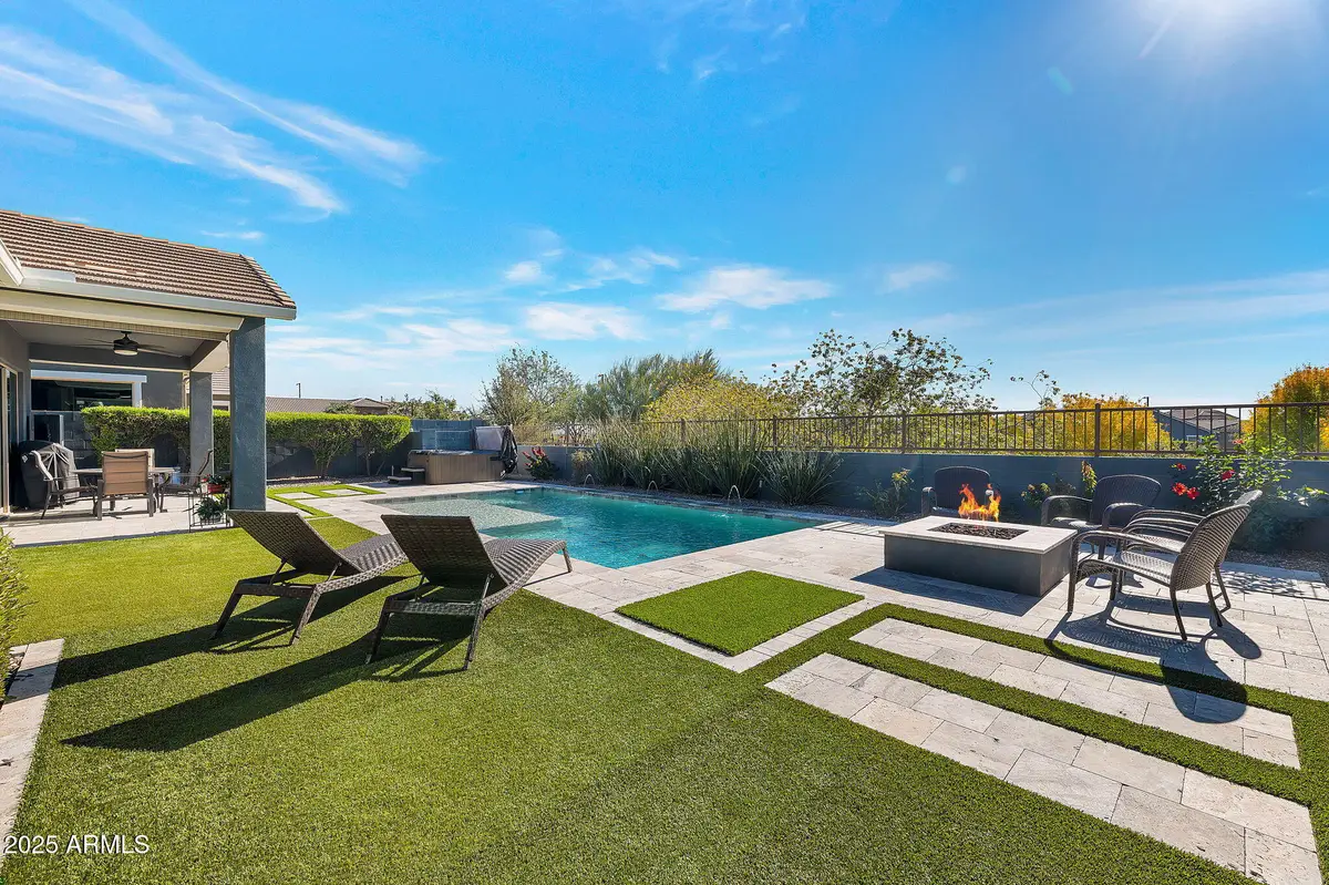 3119 E Cat Balue Drive, Phoenix, AZ 85050 - Image #1