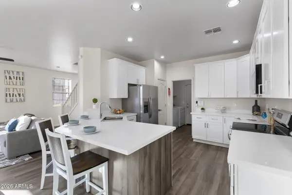 1433 N 80th Lane, Phoenix, AZ 85043