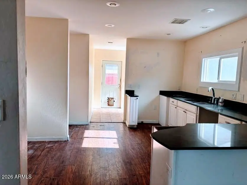 415 W Florida Street, Holbrook, AZ 86025 - #3