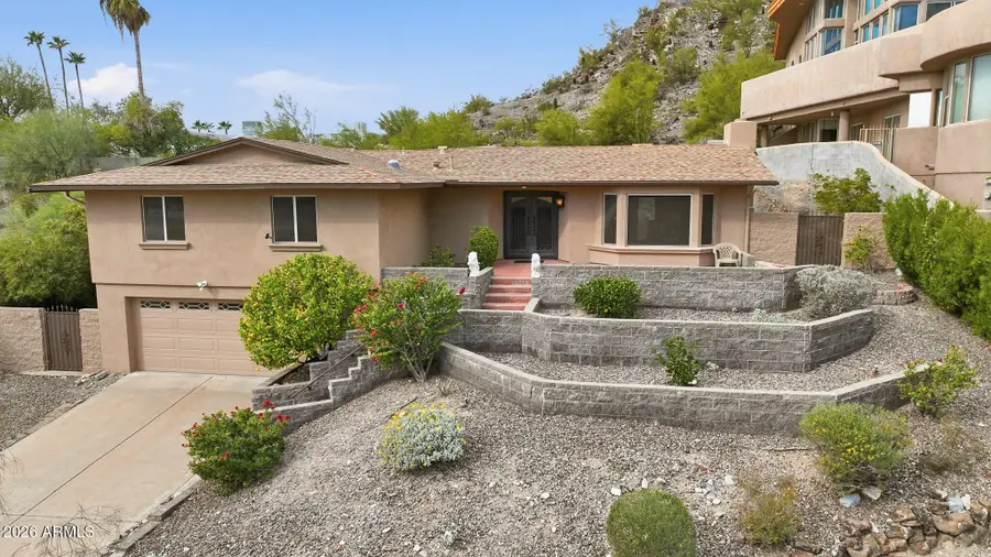 2346 E Orangewood Avenue, Phoenix, AZ 85020 - #2