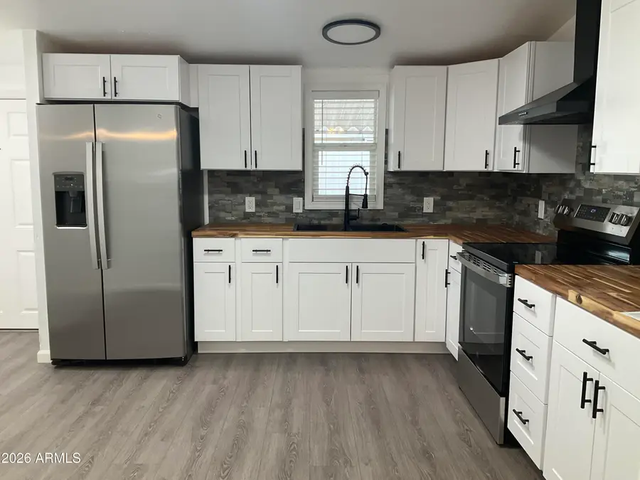 2292 N Ironwood Drive #128, Apache Junction, AZ 85120 - Image #2