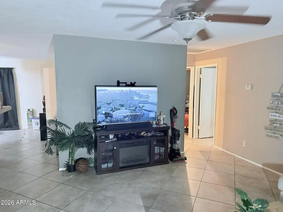 20420 N 6th Drive #1, Phoenix, AZ 85027 - #3