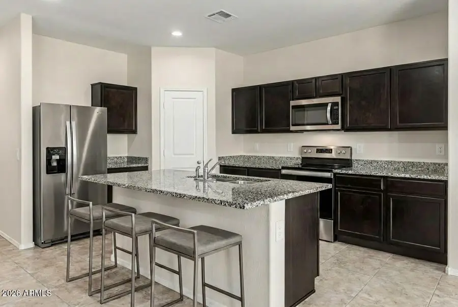 1732 W Pinkley Avenue, Coolidge, AZ 85128 - #3