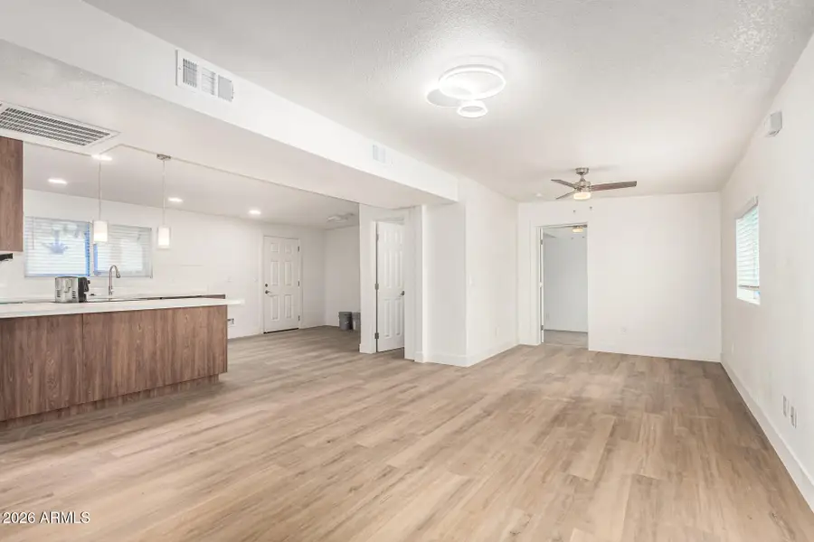 2242 E Nancy Lane, Phoenix, AZ 85042 - #2