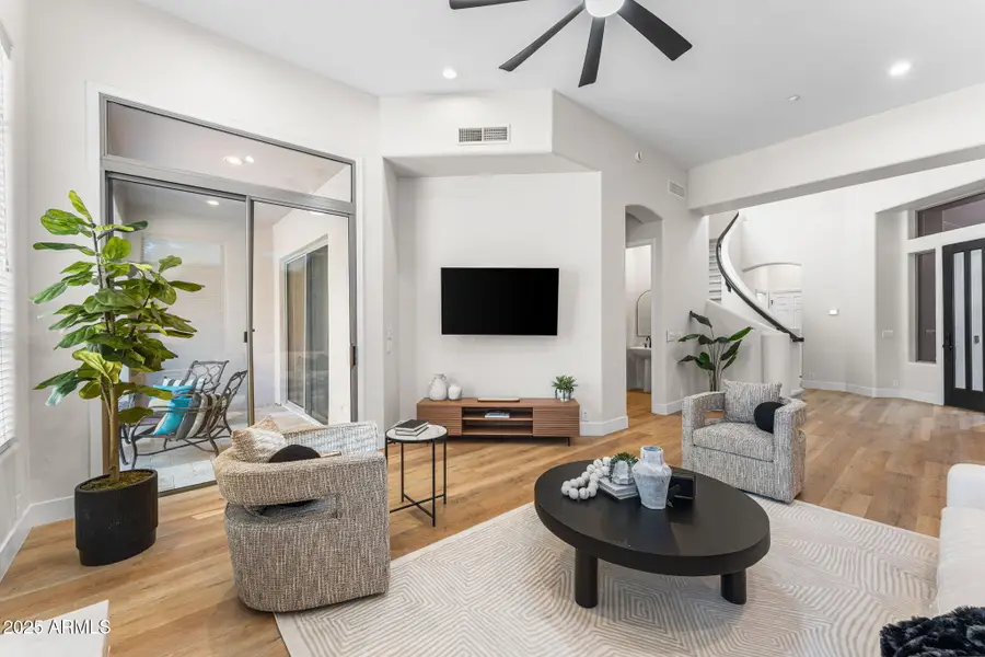 7266 E Del Acero Drive, Scottsdale, AZ 85258 - Image #2