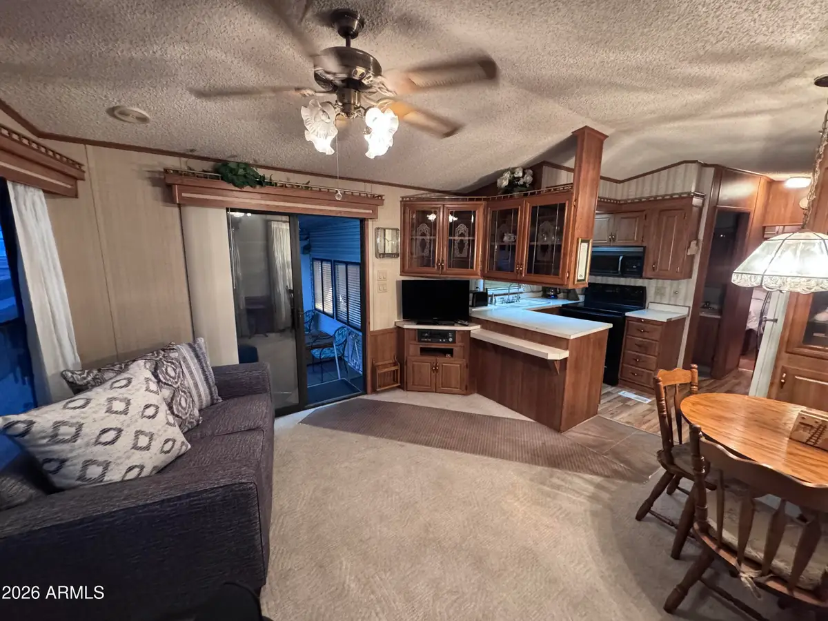 702 S Meridian Road, Apache Junction, AZ 85120 - Image #1