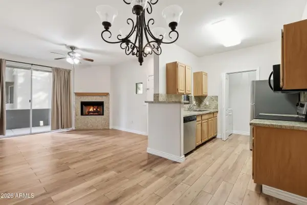 2929 W Yorkshire Drive #1096, Phoenix, AZ 85027