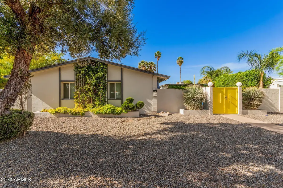 2414 W Paradise Drive, Phoenix, AZ 85029 - #1