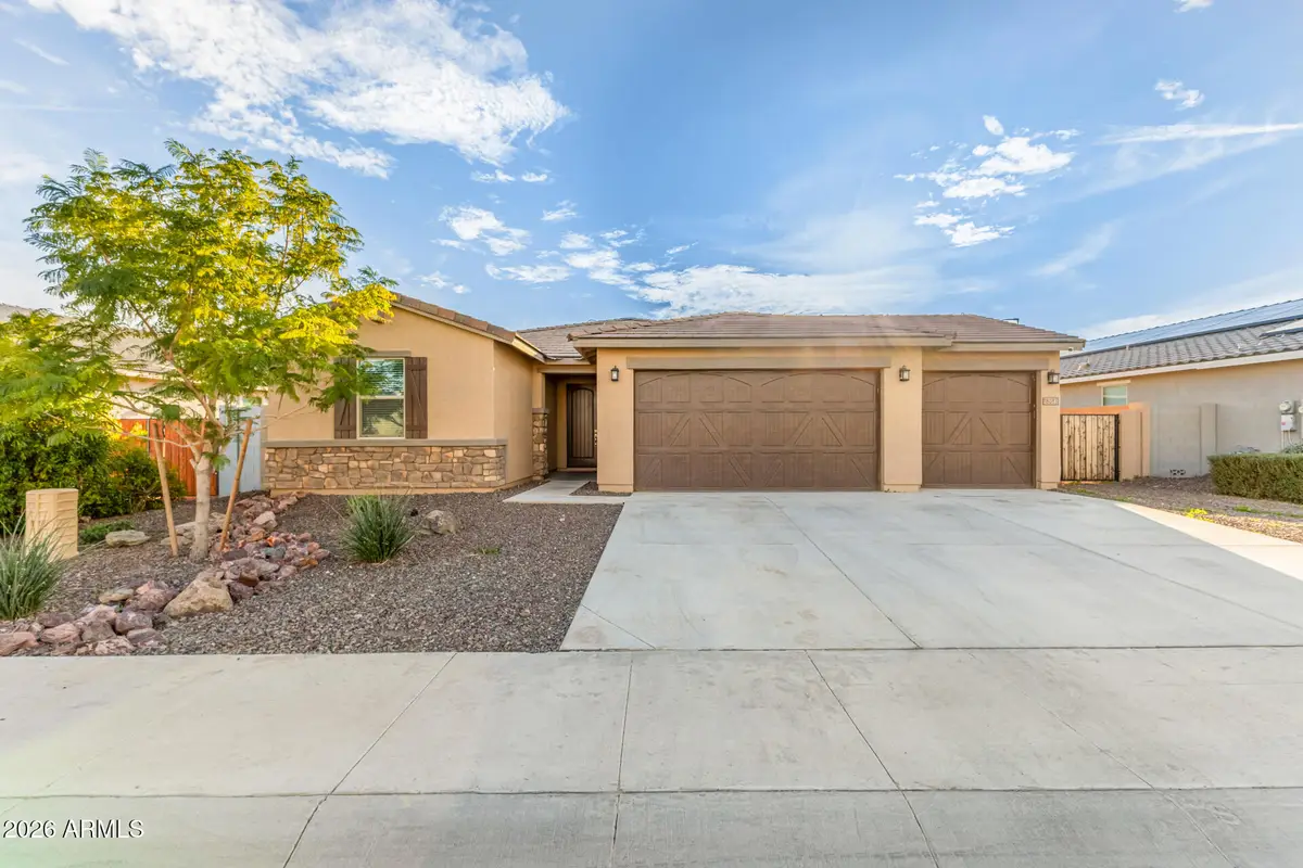 18083 W Wolf Street, Goodyear, AZ 85395 - Image #1