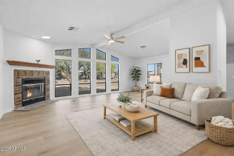 2913 E Piute Avenue, Phoenix, AZ 85050 - Image #2