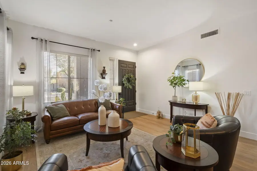 10460 E Meadowhill Drive, Scottsdale, AZ 85255 - Image #2