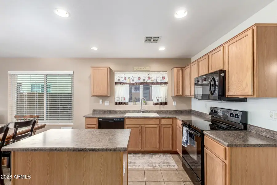 30910 N Zircon Drive, San Tan Valley, AZ 85143 - Image #3