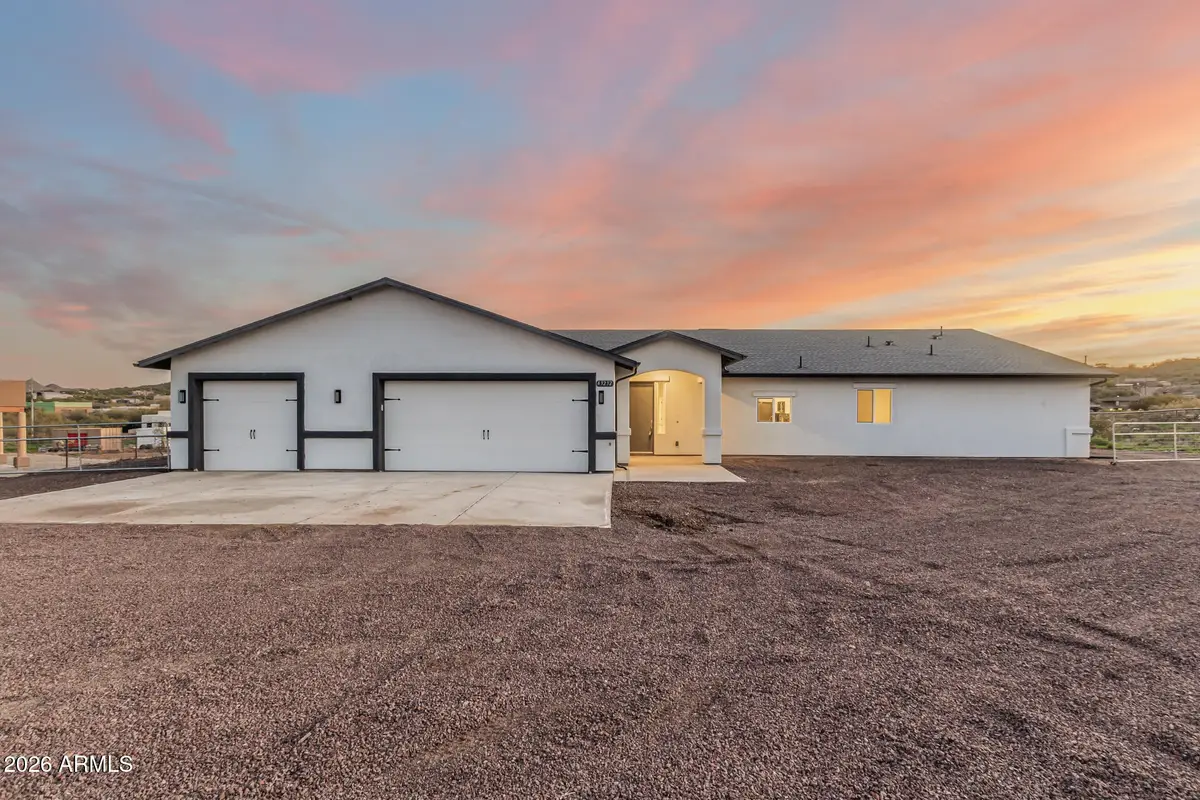 43232 N 12th Street, New River, AZ 85087 - Image #1