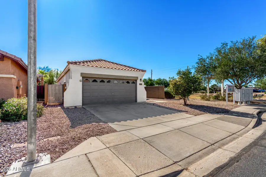 10813 E Boston Street, Apache Junction, AZ 85120 - #3