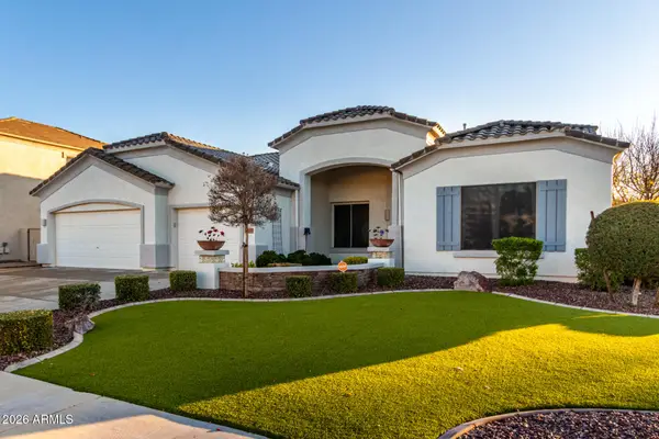 2705 S Tucana Court, Gilbert, AZ 85295