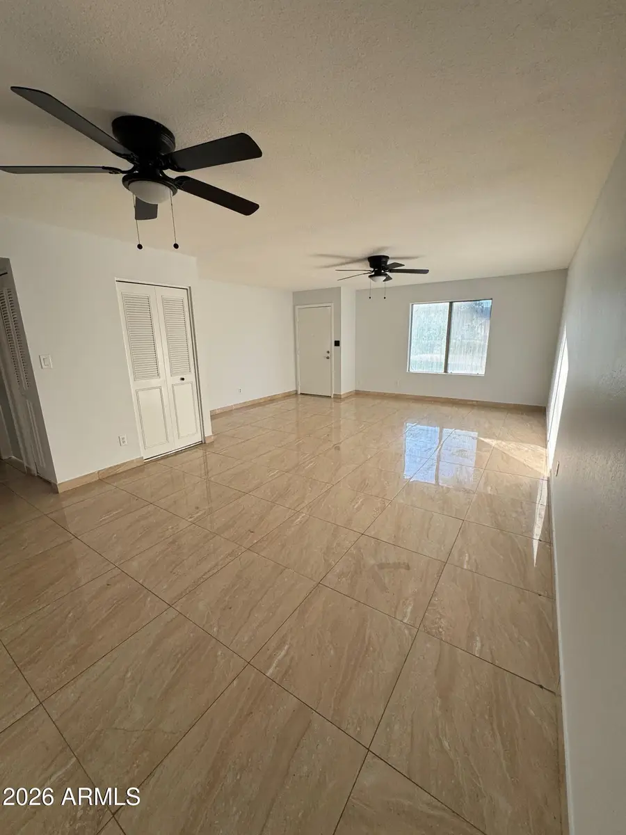 8110 N 31st Drive, Phoenix, AZ 85051 - Image #2