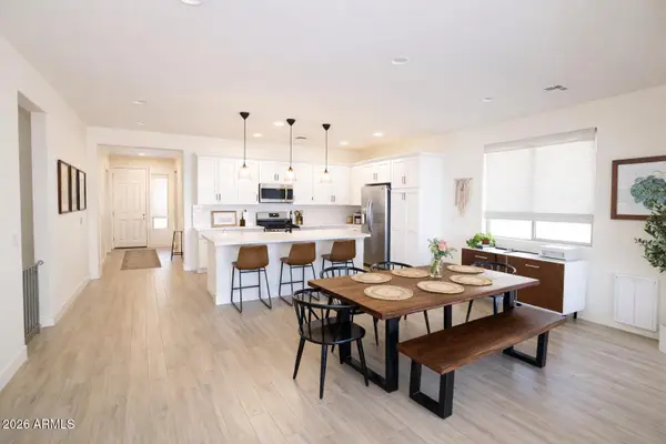 14417 W West Wind Drive, Surprise, AZ 85387