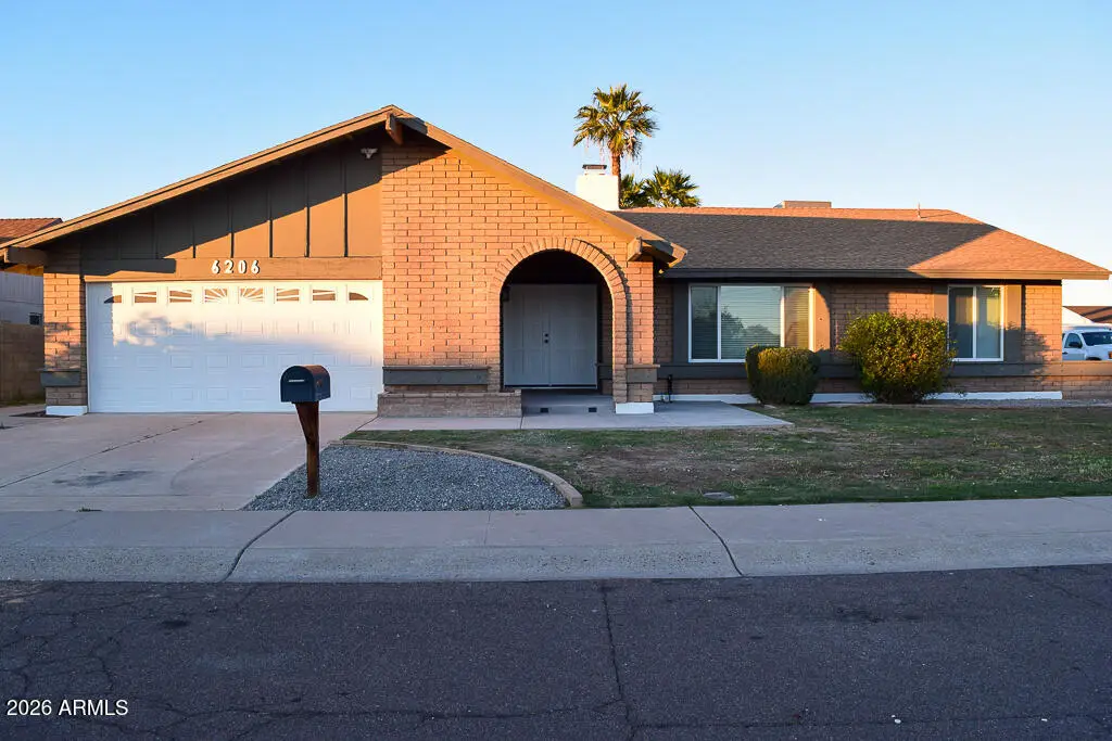 6206 W Wethersfield Road, Glendale, AZ 85304 - #1