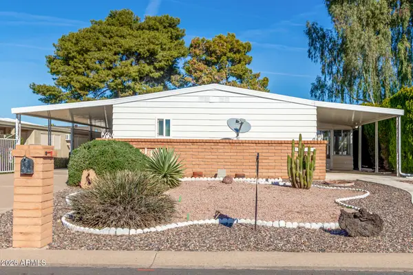 9416 E Lakeside Drive, Sun Lakes, AZ 85248