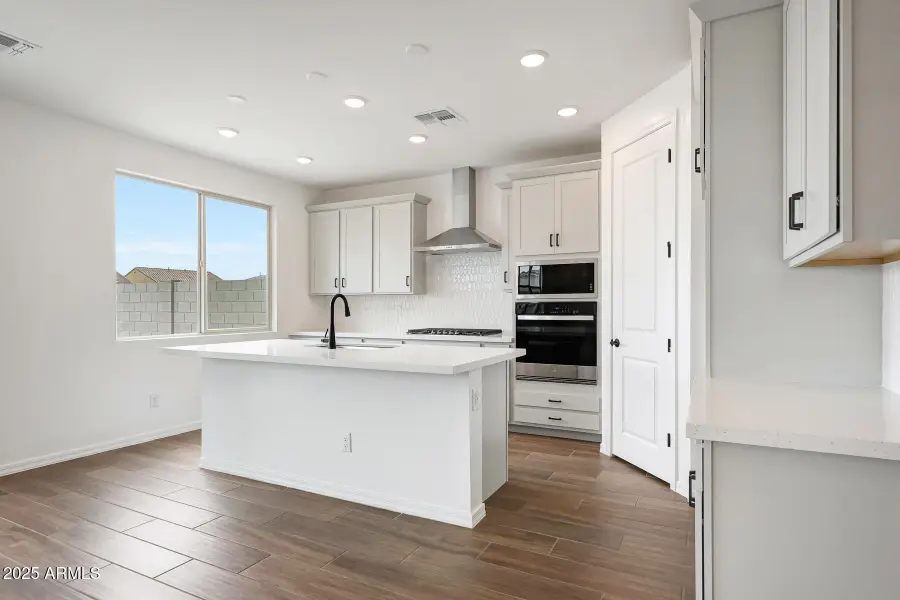 24191 W Illini Street, Buckeye, AZ 85326 - Image #3